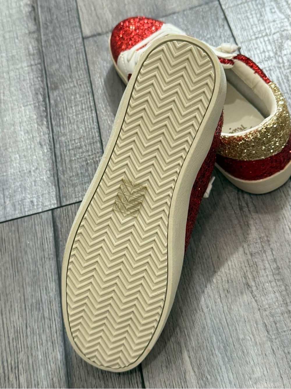 NEW! Camel Threads Game Day Shoes - Picture 5 of 5
